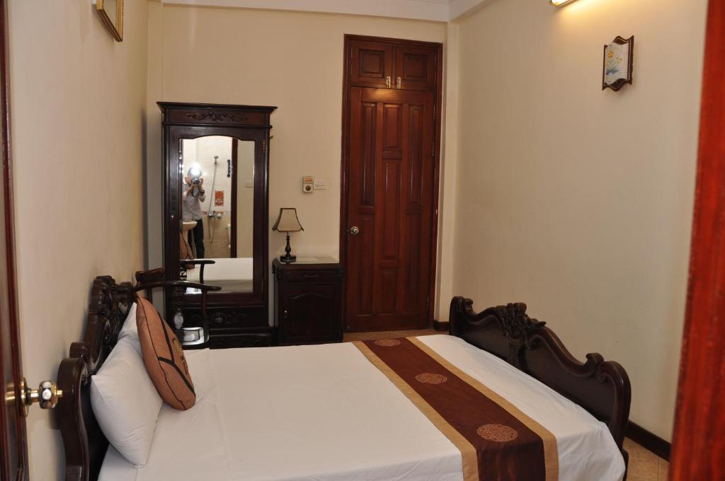 Sweet Family Guest House Ханой Номер фото